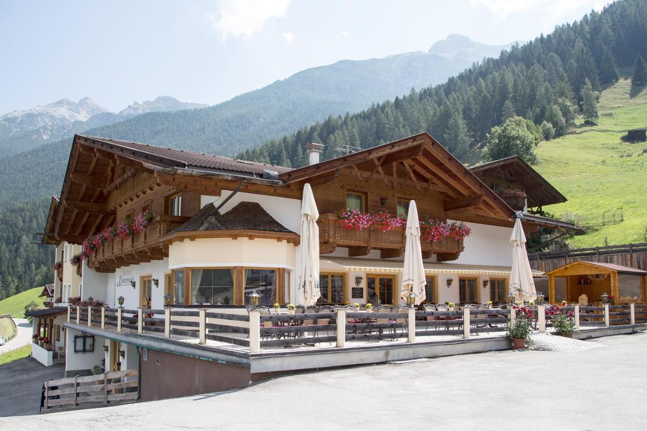 Kratzerwirt Apartments Neustift im Stubaital Exteriör bild